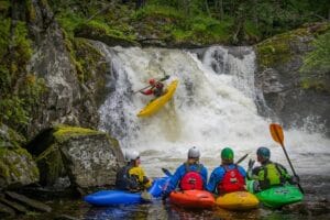 Comment vivre l&rsquo;adrénaline du voyage : destinations et activités extrêmes pour aventuriers