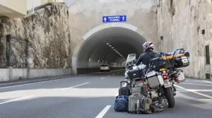 Tunnel sous la Manche moto : astuces pour une traversée réussie